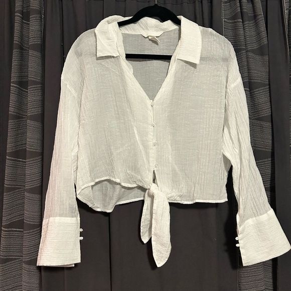 H&M‎ White Sheer Swim Coverup - Picture 2 of 3